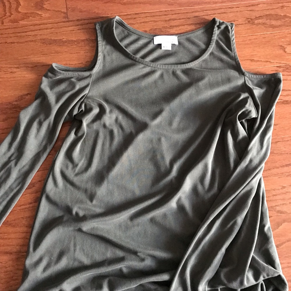 Green cold shoulder top